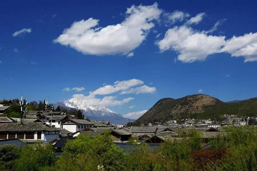 香格里拉成名更早，為何不如大理麗江呢？