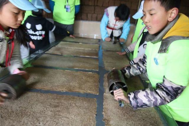 香格里拉研學(xué)旅行營