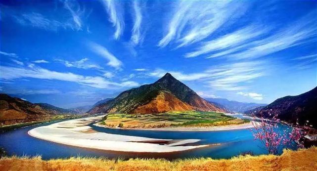香格里拉研學(xué)旅行營