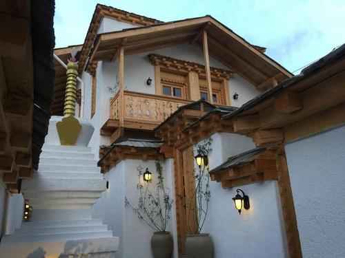 香格里拉喜悅秘境酒店