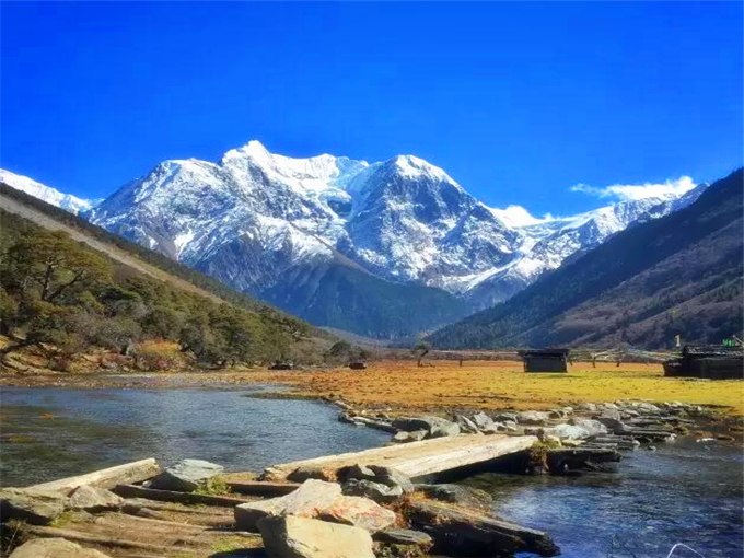 研學(xué)旅行怎么做 看研學(xué)旅行專(zhuān)業(yè)論壇上這些專(zhuān)家怎么說(shuō)